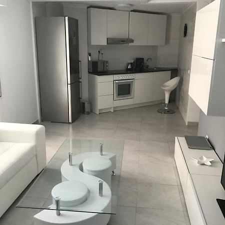Modern Beach Apartment Torrevieja Buitenkant foto
